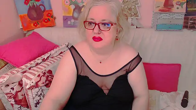 Snapshot of Maturelove_xxx chatting on 05/22/26, 07:19 Maturelove xxx online show from 05/22/26, 07:19