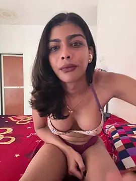 Mayra xx online show from 06/24/26, 08:13
