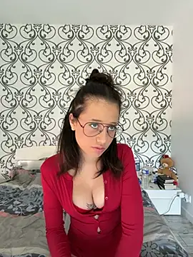 lilou philips online show from 05/21/26, 12:12
