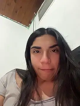 Snapshot of InesD_Arcy chatting on 06/03/26, 01:08 InesD Arcy online show from 06/03/26, 01:08