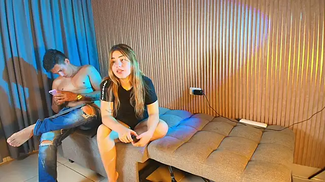 neon seduction online show from 05/07/26, 08:14