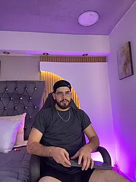 DomBoy  online show from 05/15/26, 08:16