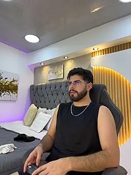 DomBoy  online show from 05/17/26, 08:05