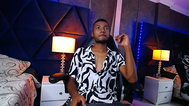 KofiBlaze  online show from 04/30/26, 05:25