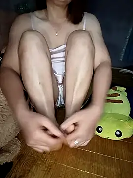Hazel Nova online show from 05/05/26, 04:26