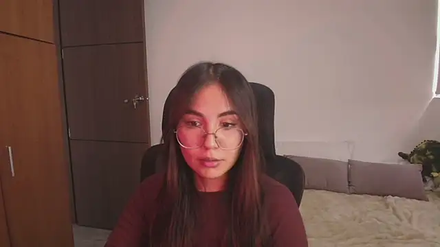 Snapshot of abbyyandmaxx chatting on 07/24/26, 03:54 abbyyandmaxx online show from 07/24/26, 03:54