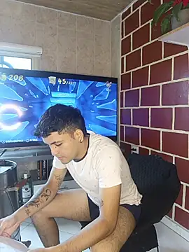 Max Zambler online show from 05/25/26, 05:08