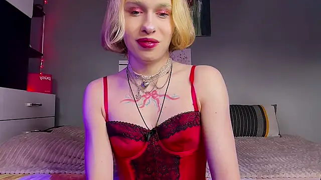 Miss Amy00 online show from 04/29/26, 03:05