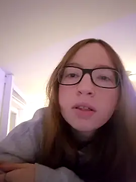 Freaky-Doll online show from 05/11/26, 08:39