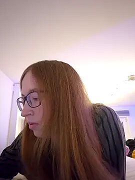 Freaky-Doll online show from 05/12/26, 10:07