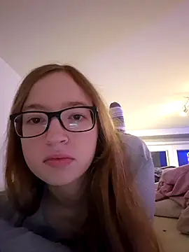 Freaky-Doll online show from 05/15/26, 10:28
