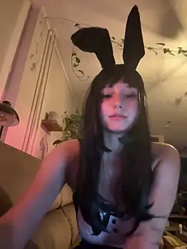 CuteLolaa online show from 05/06/26, 08:03