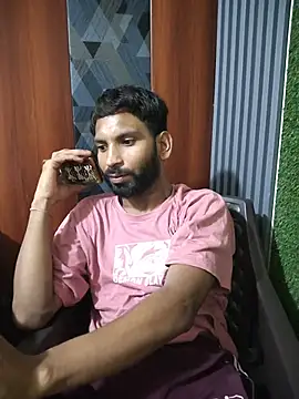 Snapshot of Akki-101 chatting on 07/06/26, 03:03 Akki-101 online show from 07/06/26, 03:03