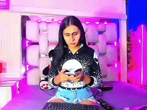 MahiaraHot online show from 05/11/26, 03:01