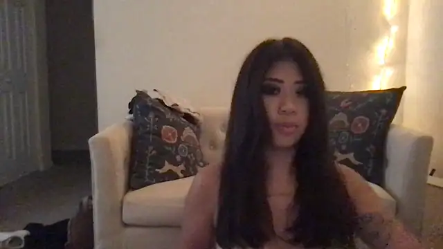 kittycat4810 online show from 06/01/26, 08:05