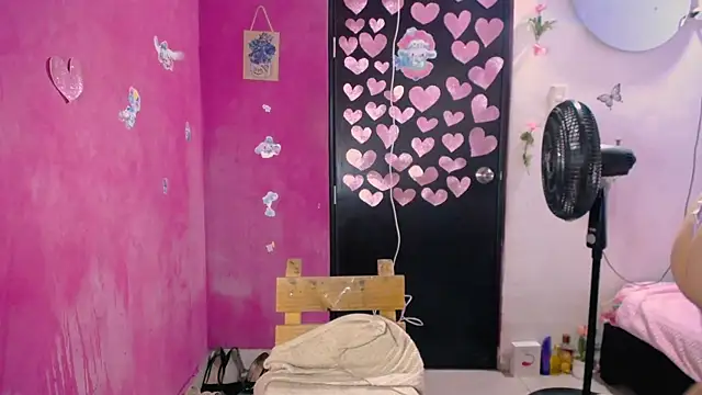 Kiara tits online show from 07/16/26, 01:44