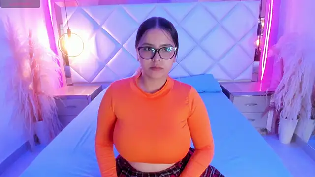 Sabrinaleblanc online show from 05/26/26, 11:39