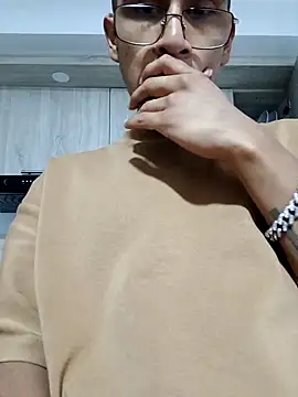 Lil black009 online show from 05/02/26, 07:24