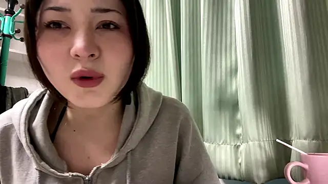 Sonata Asky online show from 05/16/26, 10:08