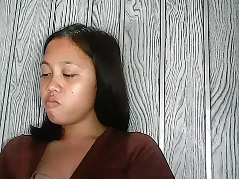 Snapshot of Yours_AsianPinayGirl18 chatting on 07/25/26, 11:13 Yours AsianPinayGirl18 online show from 07/25/26, 11:13