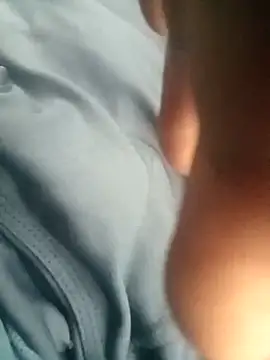 Rohit657600 online show from 05/08/26, 12:16