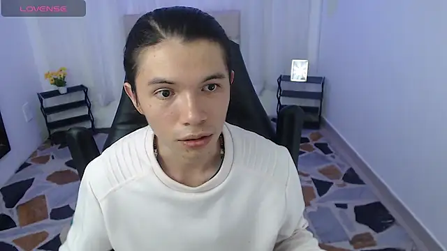 Mattew Evans online show from 04/30/26, 02:51