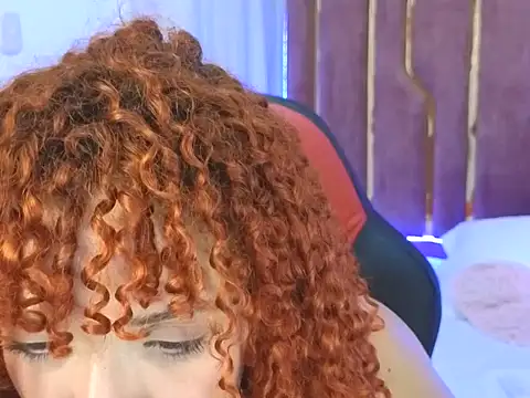 Kiaralovee26 online show from 05/12/26, 02:41