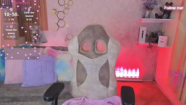 mia smoke  online show from 07/03/26, 01:45