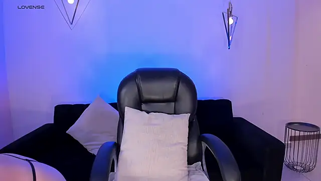 BellaStormX online show from 05/23/26, 11:58