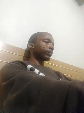 sixInchMan00 online show from 04/29/26, 11:00