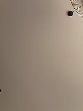 Snapshot of Soloyan chatting on 02/20/25, 11:31 Soloyan online show from 02/20/25, 11:31