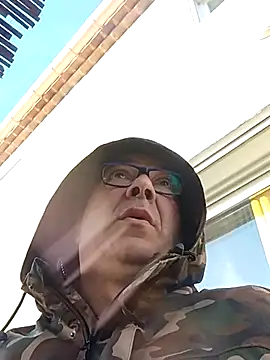 Snapshot of Soloyan chatting on 03/05/25, 07:16 Soloyan online show from 03/05/25, 07:16