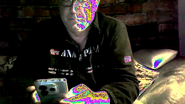 Snapshot of Soloyan chatting on 12/18/25, 07:03 Soloyan online show from 12/18/25, 07:03