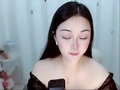 Amy-cnbaby online show from 05/23/26, 01:33