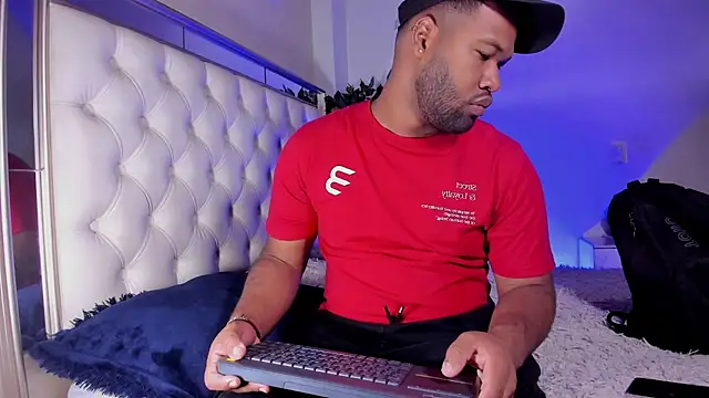 im jeus stan online show from 05/29/26, 03:37