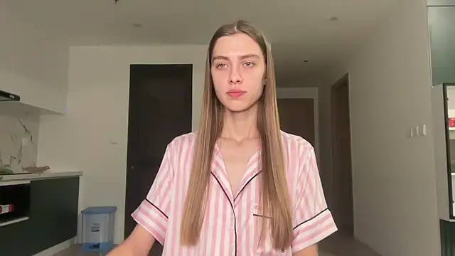 ScarlettBlank online show from 05/10/26, 05:40