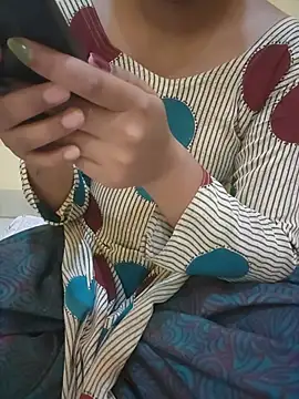 Seema yadav01 online show from 05/25/26, 05:02