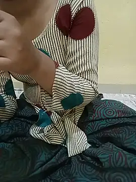 Seema yadav01 online show from 05/27/26, 05:26