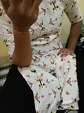 Seema yadav01 online show from 06/16/26, 05:21