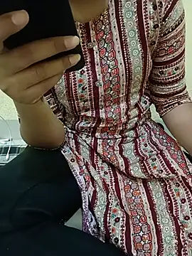Seema yadav01 online show from 06/22/26, 05:15