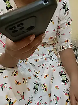 Seema yadav01 online show from 07/14/26, 05:01
