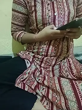Seema yadav01 online show from 07/21/26, 05:21