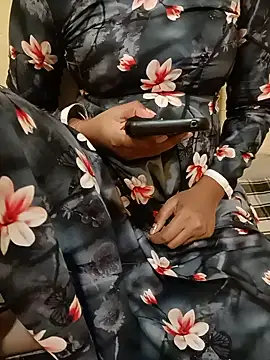 Seema yadav01 online show from 07/22/26, 10:40