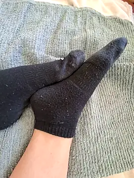 Midnight Feet online show from 04/30/26, 09:48