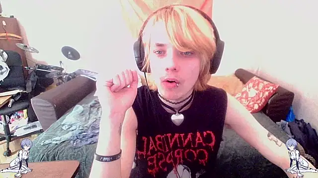 Snapshot of Kael_Gastera chatting on 05/22/26, 12:44 Kael Gastera online show from 05/22/26, 12:44