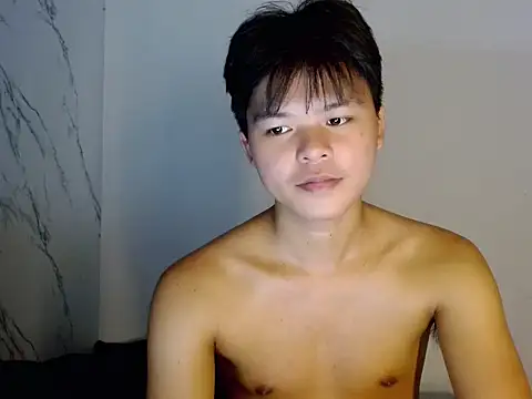 yourhotasiandoms online show from 08/08/26, 02:03