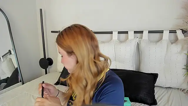  zoe 3 online show from 06/18/26, 12:42