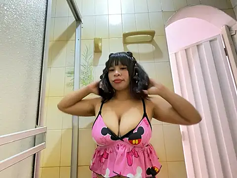 luna silk  online show from 05/23/26, 06:56