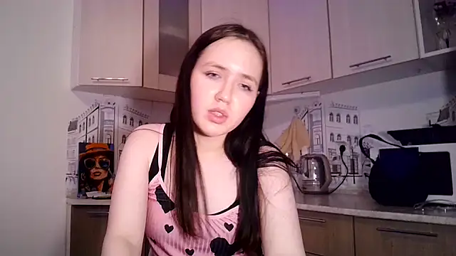 LannieCam online show from 05/15/26, 02:24