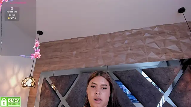 Rose  Evans   online show from 08/05/26, 08:11